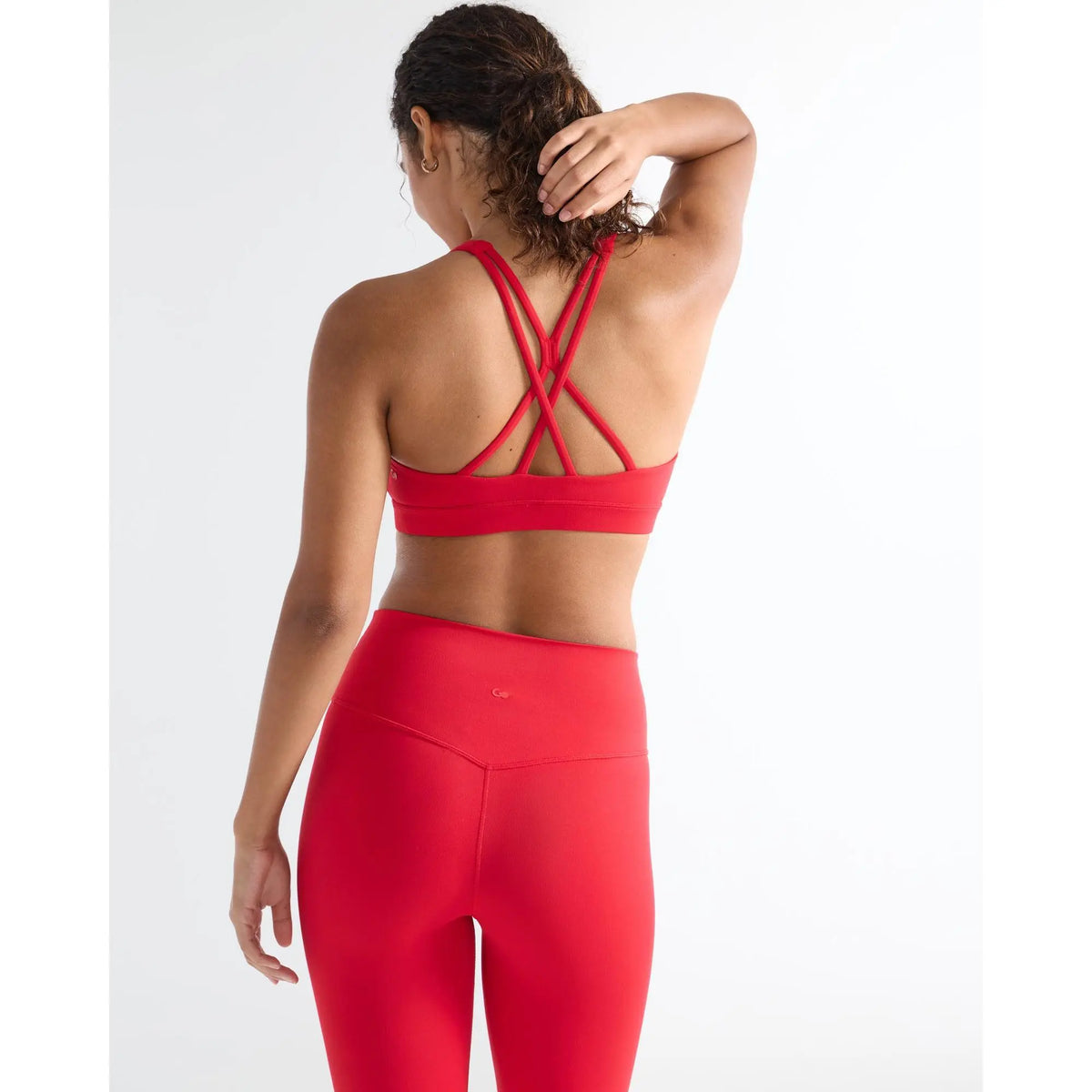 SOLBRACE U Neck Cross Back Sports Bra, Removable Padded Soft High Stretch Lightweight Breathable Strappy Workout Tank Top for Yoga Daily