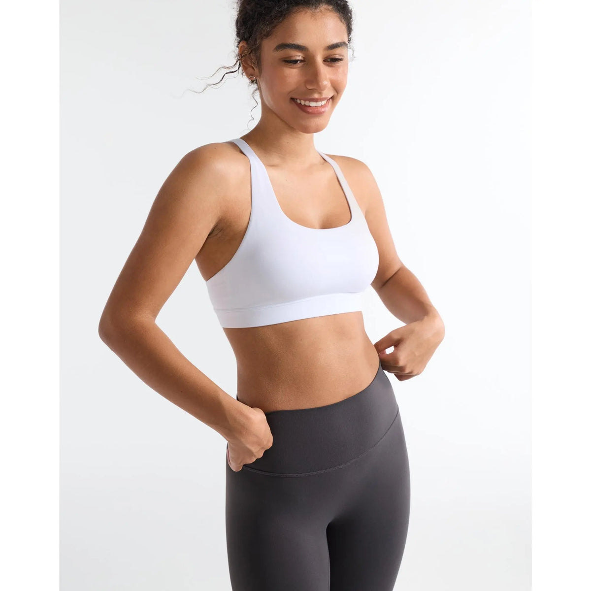 SOLBRACE U Neck Cross Back Sports Bra, Removable Padded Soft High Stretch Lightweight Breathable Strappy Workout Tank Top for Yoga Daily