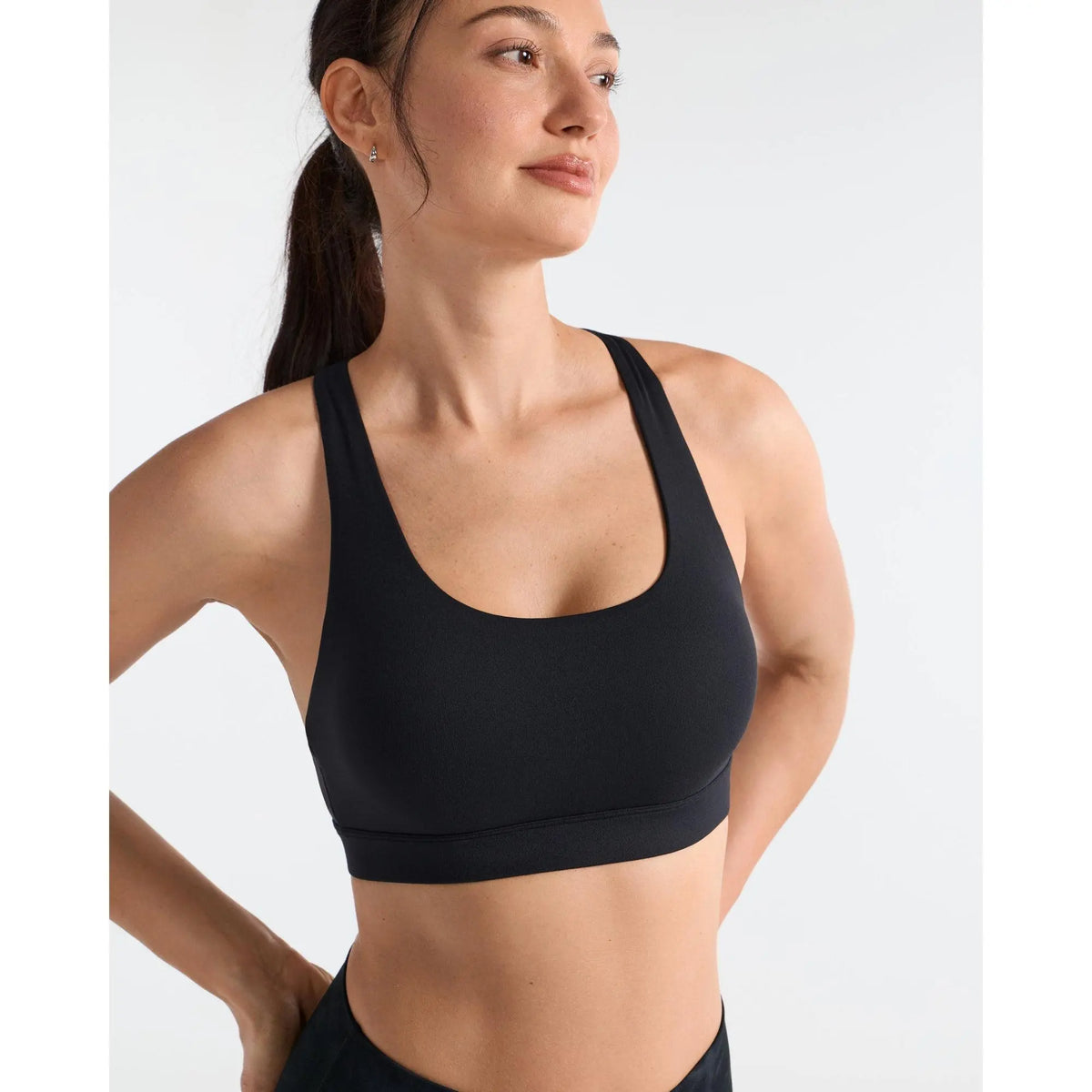 SOLBRACE U Neck Cross Back Sports Bra, Removable Padded Soft High Stretch Lightweight Breathable Strappy Workout Tank Top for Yoga Daily
