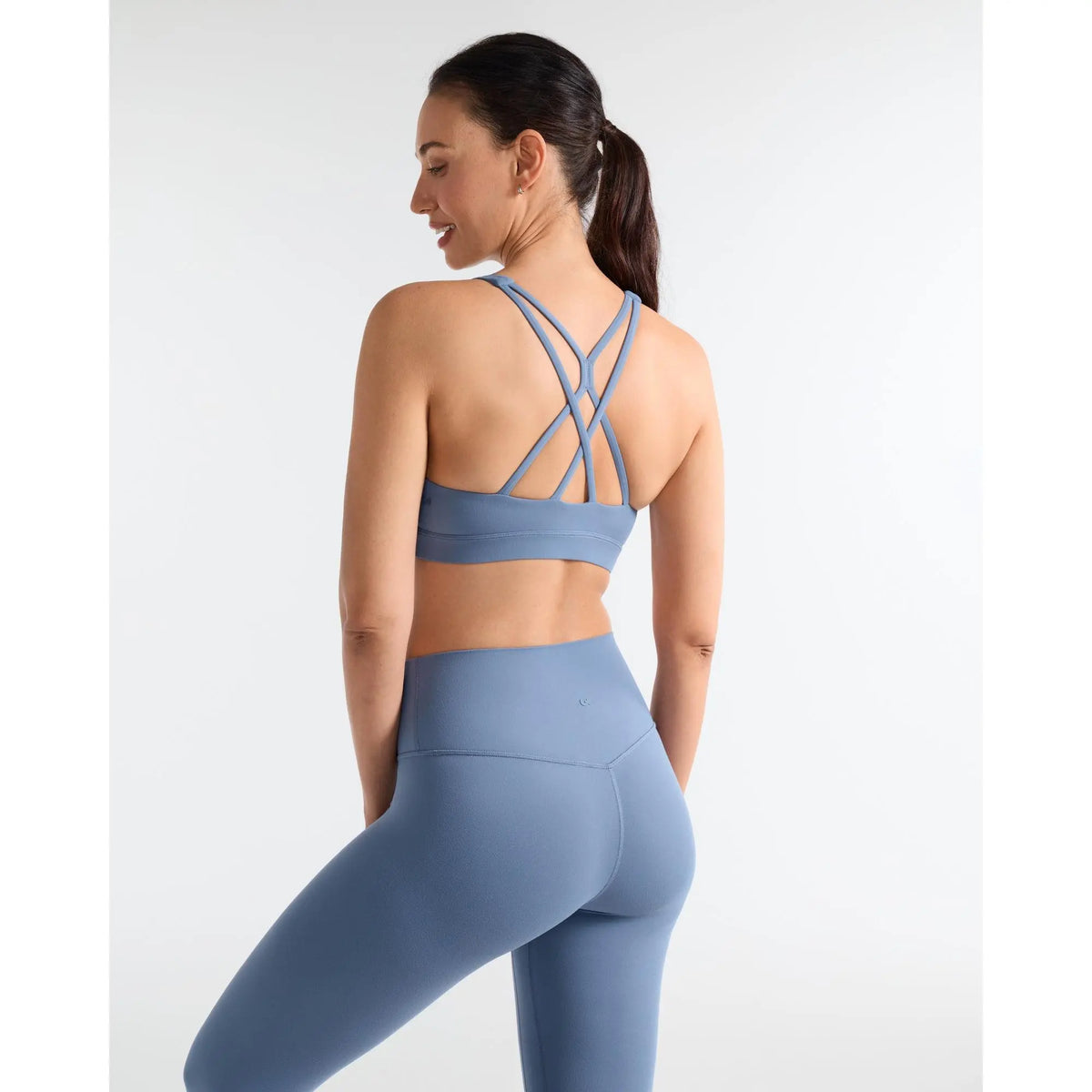 SOLBRACE U Neck Cross Back Sports Bra, Removable Padded Soft High Stretch Lightweight Breathable Strappy Workout Tank Top for Yoga Daily
